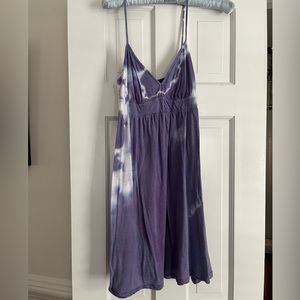 Velvet by Graham & Spencer fabulous purple tie dye sundress - gently loved! ❤️